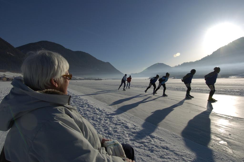 Ferienhof Obergasser Und Bergblick Weissensee Zewnętrze zdjęcie